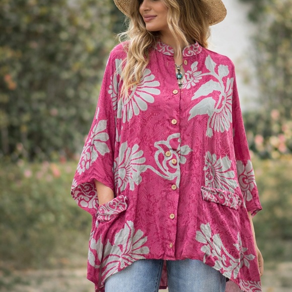 Kantha Bae Tops - Kantha Bae Boho Fuchsia Floral Tunic Top • Free Size • Button Front • Pockets